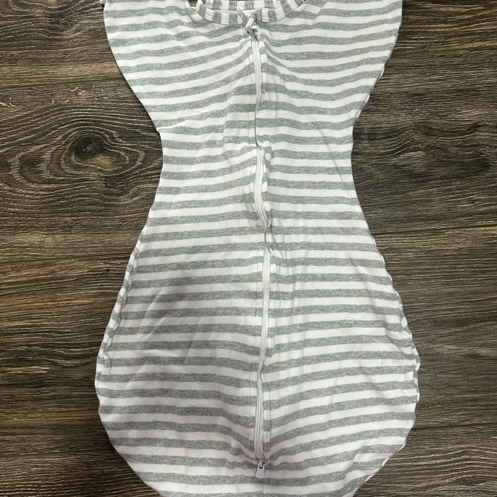 Swaddle Designs Gray and White Transitional Swaddle Sack